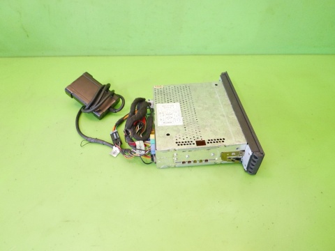 Radio fabryczne AUDI Concert 8P0035186C AUDI A3 8P 1.6 FSI HB 5D 04-08