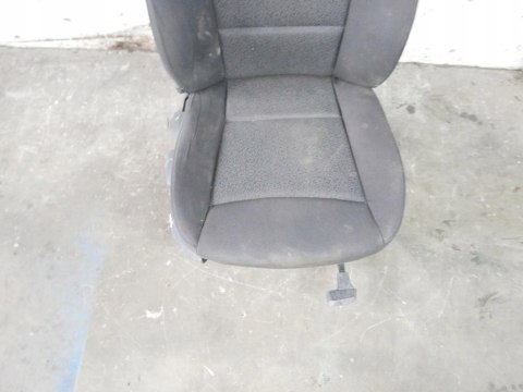FOTEL PRAWY PASAŻERA PRZÓD BMW E90 SEDAN 5D 04-08 FOTEL PRAWY PASAŻERA PRZÓD BMW E90 SEDAN 5D 04-08