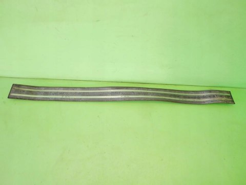 LISTWA DRZWIOWA PRAWA PRZÓD PEUGEOT 106 I HB 5D