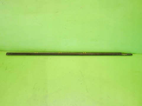 LISTWA ZGARNIAJĄCA LEWA PRZÓD NISSAN ALMERA TINO