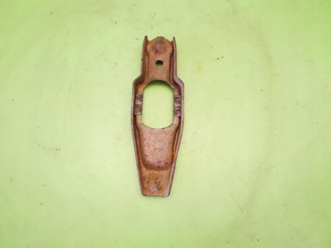 ŁAPA WIDEŁKI SPRZĘGŁA VW PASSAT B3 1.8 8V 88-93