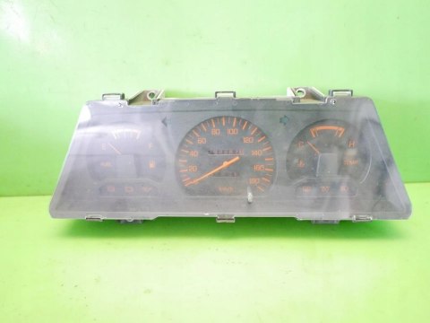 LICZNIK ZEGARY NISSAN SUNNY B11 1.7D DIESEL 82-86 LICZNIK ZEGARY NISSAN SUNNY B11 1.7D DIESEL 82-86