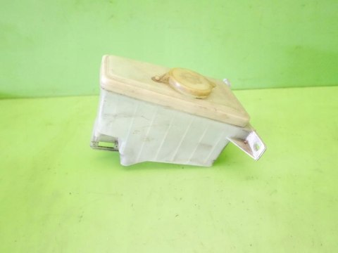 ZBIORNICZEK SPRYSKIWACZY NISSAN SUNNY B11 1.7D 82- ZBIORNICZEK SPRYSKIWACZY NISSAN SUNNY B11 1.7D 82-