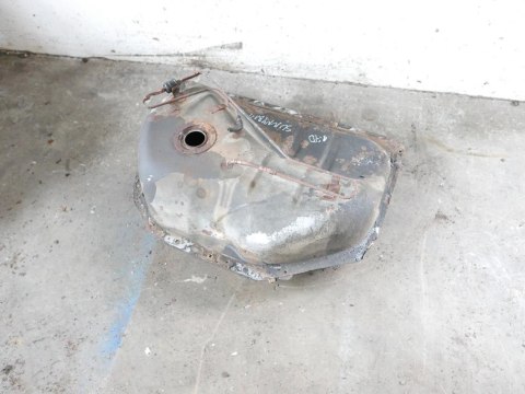 ZBIORNIK BAK PALIWA NISSAN SUNNY B11 1.7D 82-86 ZBIORNIK BAK PALIWA NISSAN SUNNY B11 1.7D 82-86