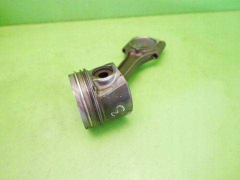 TŁOK Z KORBOWODEM OPEL VECTRA B FL 2.0 DTI 99-02 TŁOK Z KORBOWODEM OPEL VECTRA B FL 2.0 DTI 99-02