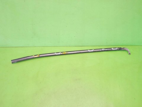 LISTWA SZYBY CZOŁOWEJ LEWA HONDA ACCORD V CC7 93- LISTWA SZYBY CZOŁOWEJ LEWA HONDA ACCORD V CC7 93-