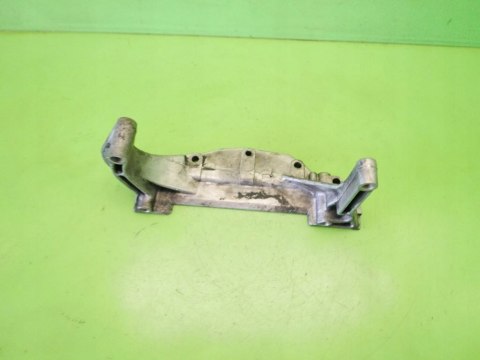 ŁAPA WSPORNIK SILNIKA SKRZYNI AUDI 80 B4 1.9 TDI ŁAPA WSPORNIK SILNIKA SKRZYNI AUDI 80 B4 1.9 TDI