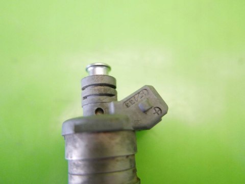 WTRYSK WTRYSKIWACZ FORD KA MK1 1.3 8V J4D 96-08 WTRYSK WTRYSKIWACZ FORD KA MK1 1.3 8V J4D 96-08