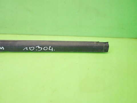 LISTWA ZGARNIAJĄCA PRAWA PRZÓD KIA CARNIVAL I 99-