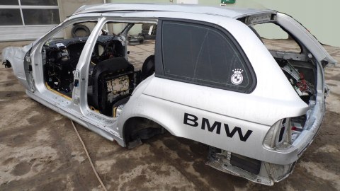 ZAGŁÓWEK PRZÓD PRZEDNI LEWY BMW 5 E39 FL 525D 00-