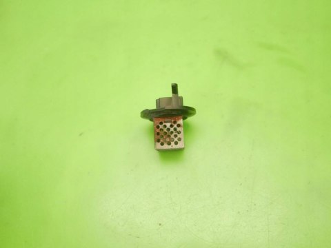 OPORNIK REZYSTOR DMUCHAWY DAIHATSU CUORE V L701