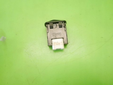 PRZEŁĄCZNIK POZIOMU ŚWIATEŁ DAIHATSU CUORE V L701