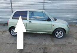 SZYBA KAROSERYJNA PRAWA TYŁ DAIHATSU CUORE V L701