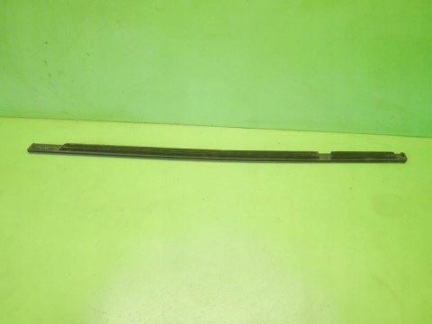 LISTWA ZGARNIAJĄCA PRAWA TYŁ OPEL VECTRA C 02-05