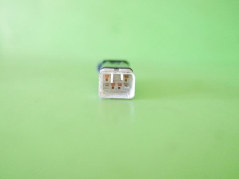 PRZEŁĄCZNIK PODGRZEWANIA SZYBY TYŁ HYUNDAI I10 I PA 07-10