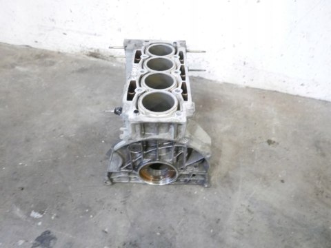 BLOK SILNIKA CITROEN C5 I PHI 1.8 16V 6FZ 01-04 BLOK SILNIKA CITROEN C5 I PHI 1.8 16V 6FZ 01-04