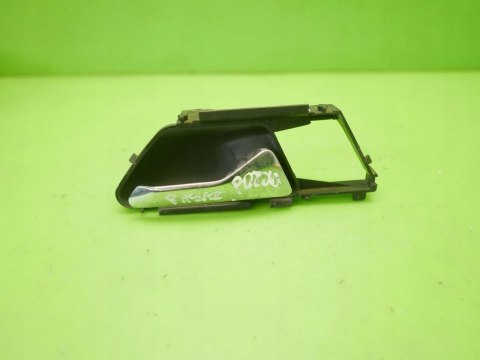 KLAMKA WEWNĘTRZNA PRAWA PRZÓD MERCEDES W124 5D 89- KLAMKA WEWNĘTRZNA PRAWA PRZÓD MERCEDES W124 5D 89-