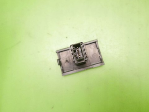 CZUJNIK SENSOR ŚWIATŁA Z DESKI KIA CARNIVAL I FL