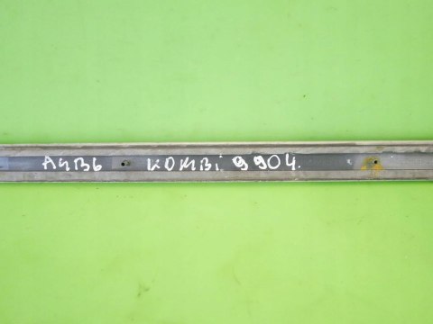 LISTWA DRZWIOWA PRAWA PRZÓD AUDI A4 B6 LY1X KOMBI