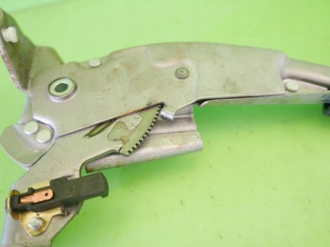 DŹWIGNIA LEWAREK HAMULCA RĘCZNEGO OPEL ZAFIRA A I