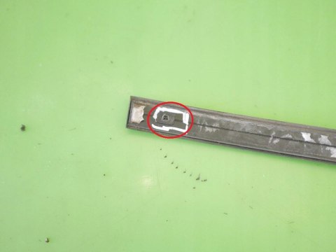 LISTWA BŁOTNIKA LEWA TYŁ LY9B AUDI A3 I 8L 3D 96-