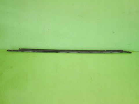 LISTWA ZGARNIAJĄCA PRAWA TYŁ OPEL ZAFIRA A I 99-03