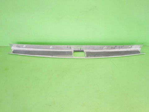 NAKŁADKA NA PAS TYLNY PRÓG BAGAŻNIKA AUDI A6 C5