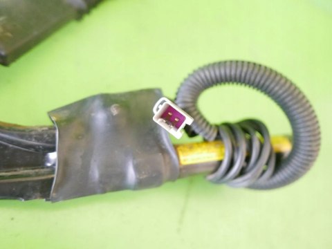 NAPINACZ ZATRZASK PASA PRZÓD LEWY OPEL OMEGA B FL