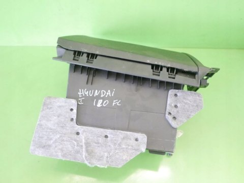 SCHOWEK Z DESKI PRAWY PASAŻERA HYUNDAI I20 I FL