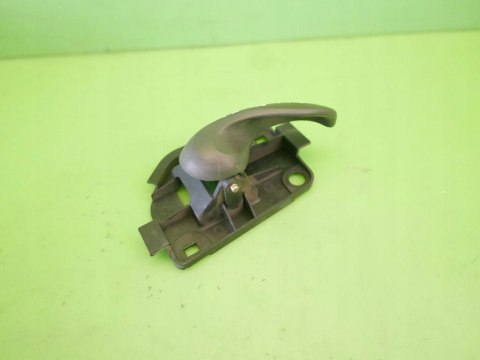 KLAMKA WEWNĘTRZNA PRAWA PRZÓD FIAT PUNTO II FL 3D KLAMKA WEWNĘTRZNA PRAWA PRZÓD FIAT PUNTO II FL 3D