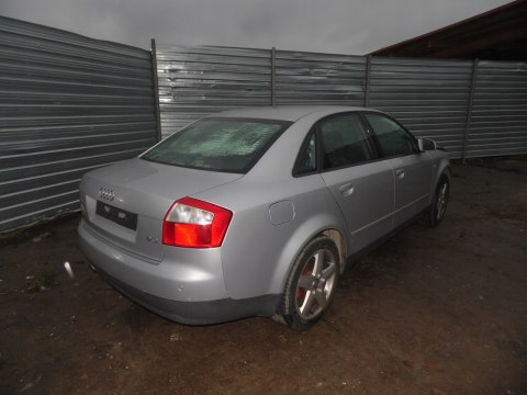 LISTWA DEKOR DESKI PRAWA AUDI A4 B6 SEDAN 00-04
